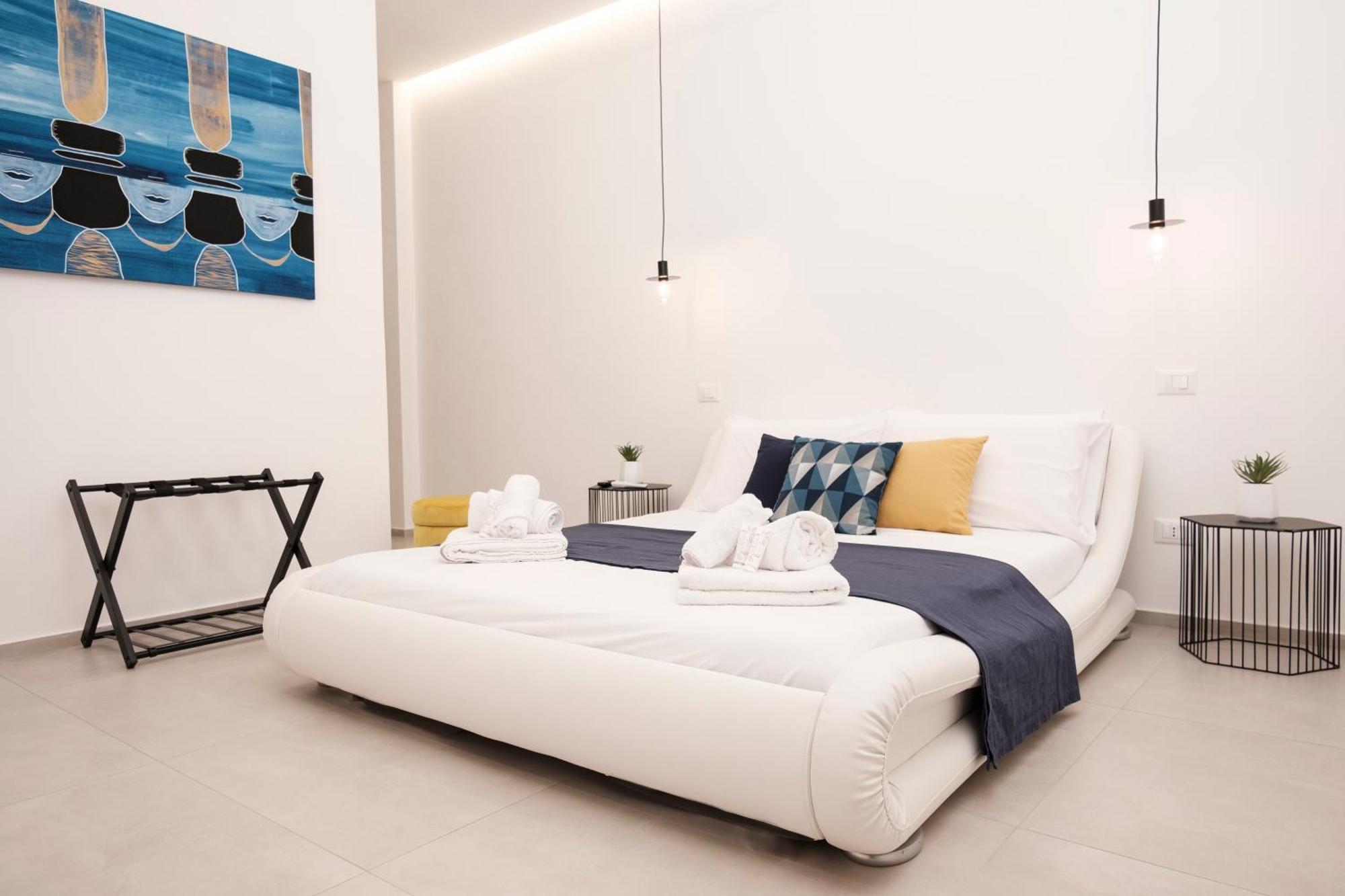 Pepoli Deluxe - Exclusive Apartment - Free Parking Trapani Exterior foto